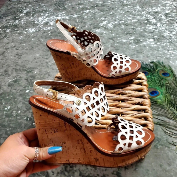 Tory Burch Nori Laser-Cut 115MM Wedge Sandal in Ivory - Picture 2 of 13